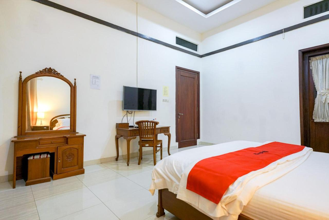 Reddoorz @ Avros Guest House เมดาน ภายนอก รูปภาพ