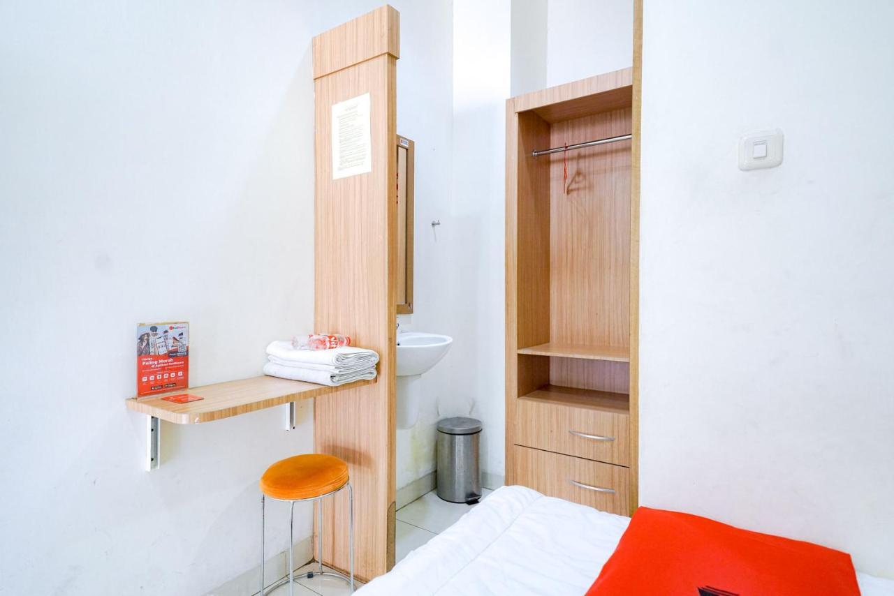 Reddoorz @ Avros Guest House เมดาน ภายนอก รูปภาพ